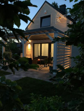 Lilla House, Sasino